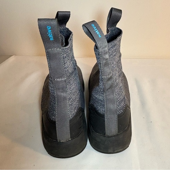 NATIVE Sz 9 Booties Nova Hydroknit Fabric Heather Grey Rubber Sole Pull On Boots - Picture 6 of 9